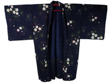 画像をギャラリービューアに読み込む, 羽織 仕立て上がり ネイビー地 麻の葉 桜 はおり 長羽織 洗える レディース ロング丈 ひざ下 長め 春 秋 冬 カーディガン 女性