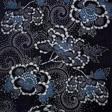 画像をギャラリービューアに読み込む, 浴衣 反物 知多木綿 お仕立て付き ネイビー地 牡丹 唐草 手染め 日本製 自分サイズにお誂え