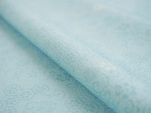 画像をギャラリービューアに読み込む, 東レ洗える着物反物 フルオーダー仕立て付き 小紋 ライトブルー 小花 唐草 東レシルック 静電気が起きにくいのに、自宅洗濯OK 袷・単衣着物に