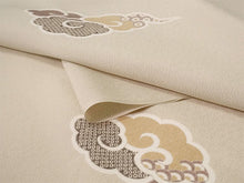 画像をギャラリービューアに読み込む, 洗える着物反物 フルオーダー仕立て付 小紋 薄ベージュ 瑞雲 単衣・袷に 人気の東レシルック モダンでお洒落なkifkifシリーズ