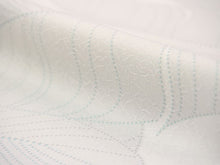 画像をギャラリービューアに読み込む, 洗える着物反物 フルオーダー仕立て付 小紋 ホワイト 羽根 単衣・袷に 人気の東レシルック 着物をもっと気軽に楽しむfukuシリーズ