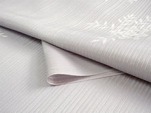 画像をギャラリービューアに読み込む, 雨コート 反物 着物用 撥水加工 ライトグレー 宝相華 更紗 5サイズから選べるセミオーダー仕立て付 相田翔子好み レディース 洗えるテイジン素材 和装用レインコートで梅雨時期も快適に