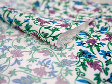 画像をギャラリービューアに読み込む, 洗える半衿 モダンで可愛い紅型 ホワイト地 ブルー パープル グリーン 更紗 唐草 便利な濃淡リバーシブル 沖縄発ブランド・ブランジュジュのお洒落な半襟 東レシルジェリーの洗えるポリエステル素材 和装小物 春・秋・冬のカジュアルシーンに