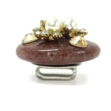 画像をギャラリービューアに読み込む, 帯留 小豆色 パール ビーズ 単品 キラキラ可愛いストーンの帯留め♪ 小紋や洒落着と合わせてカジュアルシーンやパーティに プレゼントにも◎