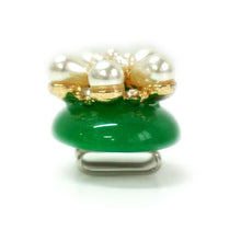 画像をギャラリービューアに読み込む, 帯留 グリーン パール 花 単品 キラキラ可愛いストーンの帯留め♪ 小紋や洒落着と合わせてカジュアルシーンやパーティに プレゼントにも◎