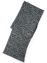 画像をギャラリービューアに読み込む, 夏きもの 浴衣 単品 洗える 東レ セオ アルファ ブラック ホワイト 更紗 唐草 Lサイズ 広衿 お仕立て上がり レディース 夏着物 ゆかた プレタ セオα シワ加工 カジュアル 夏 きもの 和服 和装