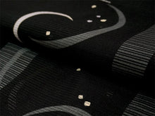 画像をギャラリービューアに読み込む, 洗える夏着物 絽 お仕立て上がり 単品 ブラック 短冊 曲線 月 Mサイズ 小紋 カジュアル お手入れ簡単!ポリエステルの夏きもの レディース