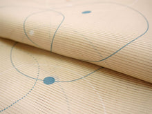 画像をギャラリービューアに読み込む, 洗える夏着物 絽 お仕立て上がり 単品 ベージュ 丸 ドット 水玉 Mサイズ 小紋 カジュアル お手入れ簡単!ポリエステルの夏きもの レディース