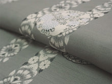 画像をギャラリービューアに読み込む, 洗える夏きもの 紗 コーディネート4点セット Lサイズ グレー 更紗 縞 小紋 薄緑 ミントグリーン 花 名古屋帯 開き仕立て 赤茶 ピンクベージュ 正絹 帯揚げ 帯締め 夏を楽しむ!すぐ着られるコーデ済みきものセット