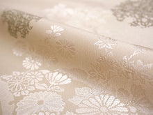 画像をギャラリービューアに読み込む, 長襦袢 洗える 反物 東レ シルック 綸子 ベージュ 雪輪 四季花地紋 フルオーダー 仕立て付き 女性 レディース 襦袢 長襦袢 和装 和服 きもの インナー おしゃれ TORAY sillook