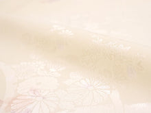 画像をギャラリービューアに読み込む, 長襦袢 洗える 反物 東レ シルック 綸子 オフホワイト ぼかし 桜 四季花地紋 フルオーダー 仕立て付き 女性 レディース 襦袢 長襦袢 和装 和服 きもの インナー おしゃれ TORAY sillook