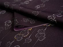 画像をギャラリービューアに読み込む, 洗える着物 小紋 反物 東レシルック フルオーダー仕立て付 ブラック ぶどう ツタ 大久保信子流きもの ぴったり自分サイズにお仕立てで着姿きれい 袷も単衣もオールシーズン対応