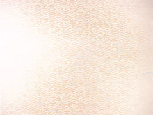 画像をギャラリービューアに読み込む, 洗える着物 小紋 反物 東レシルック フルオーダー仕立て付 ベージュ 波 大久保信子流きもの ぴったり自分サイズにお仕立てで着姿きれい 袷も単衣もオールシーズン対応