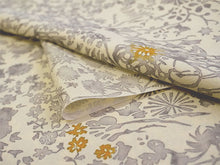 画像をギャラリービューアに読み込む, 洗える着物 小紋 反物 東レシルック フルオーダー仕立て付 クリーム グレー 草花 美しいキモノ掲載 ぴったり自分サイズにお仕立てで着姿きれい 袷も単衣もオールシーズン対応