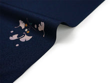 画像をギャラリービューアに読み込む, 洗える着物 小紋 反物 東レシルック フルオーダー仕立て付 ネイビー 銀杏 美しいキモノ掲載 ぴったり自分サイズにお仕立てで着姿きれい 袷も単衣もオールシーズン対応