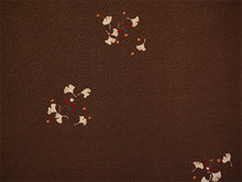 画像をギャラリービューアに読み込む, 洗える着物 小紋 反物 東レシルック フルオーダー仕立て付 ブラウン 銀杏 美しいキモノ掲載 ぴったり自分サイズにお仕立てで着姿きれい 袷も単衣もオールシーズン対応