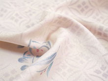 画像をギャラリービューアに読み込む, 洗える着物 小紋 反物 東レシルック フルオーダー仕立て付 ベージュ 七宝 橘 美しいキモノ掲載 ぴったり自分サイズにお仕立てで着姿きれい 袷も単衣もオールシーズン対応