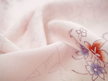 画像をギャラリービューアに読み込む, 洗える着物 小紋 反物 東レシルック フルオーダー仕立て付 ピンク 裂取り 花 美しいキモノ掲載 ぴったり自分サイズにお仕立てで着姿きれい 袷も単衣もオールシーズン対応