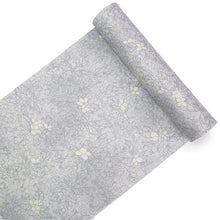 画像をギャラリービューアに読み込む, 洗える着物 小紋 反物 東レシルック フルオーダー仕立て付 ライトグレー リーフ 美しいキモノ掲載 ぴったり自分サイズにお仕立てで着姿きれい 袷も単衣もオールシーズン対応