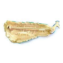 画像をギャラリービューアに読み込む, ブローチ 孔雀 クジャク くじゃく 単品 シンプル リアル 可愛い オールシーズン カジュアル プレゼント ギフト 贈り物 和装小物 着物 和服 和装 洋装 飾り パルナートポック 日本製 アクセサリー