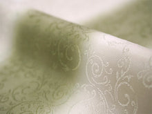 画像をギャラリービューアに読み込む, 正絹 帯揚げ帯締めセット フォーマル向き 帯あげ(ウォームグレー×緑 ぼかし唐草柄) 丹後ちりめん 平組 帯〆 (ベージュ) 和装小物 レディース