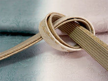 画像をギャラリービューアに読み込む, 正絹 帯揚げ帯締めセット フォーマル向き 帯あげ(ローズグレー×青灰 ぼかし唐草柄) 丹後ちりめん 平組 帯〆 (モスグレー) 和装小物 レディース