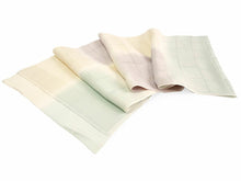 画像をギャラリービューアに読み込む, 正絹 帯揚げ帯締めセット フォーマル向き 帯あげ(オフホワイト×緑×紫 市松柄) 丹後ちりめん 平組 帯〆 (ミントグリーン) 和装小物 レディース