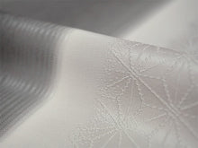 画像をギャラリービューアに読み込む, 正絹 帯揚げ帯締めセット フォーマル向き 帯あげ(グレー ぼかし麻の葉と縞柄) 丹後ちりめん 平組 帯〆 (チャコール) 和装小物 レディース