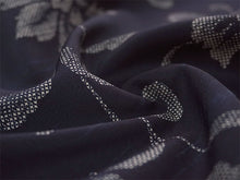 画像をギャラリービューアに読み込む, 洗える 着物 反物 紬風 レディース セミオーダー 仕立て付 ネイビー 唐花 XS S M L XL 袷 単衣 テイジン素材 NKF エヌケーエフ 和装 和服 女性 小紋 きもの 羽織 コート ポリエステル