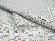 画像をギャラリービューアに読み込む, 洗える 着物 反物 紬風 レディース セミオーダー 仕立て付 グレー 裂取り 亀甲 紗綾型 格天井 古典 XS S M L XL 袷 単衣 テイジン素材 NKF エヌケーエフ 和装 和服 女性 小紋 きもの 羽織 コート ポリエステル