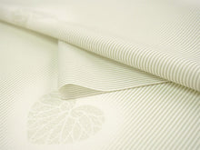 画像をギャラリービューアに読み込む, 洗える 着物 反物 紬風 レディース セミオーダー 仕立て付 薄緑 縞 アオイ XS S M L XL 袷 単衣 テイジン素材 NKF エヌケーエフ 和装 和服 女性 小紋 きもの 羽織 コート ポリエステル