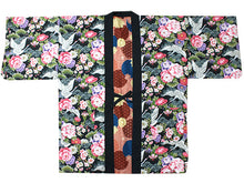 画像をギャラリービューアに読み込む, はんてん レディース 半纏 リバーシブル 黒 ピンク 鶴 花 麻の葉 フリーサイズ リバーシブル 軽くて暖かい 部屋着やお散歩に 防寒・節電に