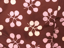 画像をギャラリービューアに読み込む, はんてん レディース 半纏 リバーシブル 黒 赤茶 七宝 乱菊 木の実 フリーサイズ リバーシブル 軽くて暖かい 部屋着やお散歩に 防寒・節電に