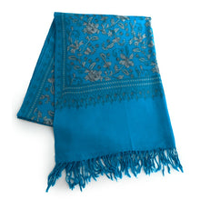 画像をギャラリービューアに読み込む, カシミール刺繍ストール 大判 ブルー グレー 更紗 ウール エスニックな花柄刺繍 秋冬にサッと羽織れる軽くて暖かいショール 和装にも洋装にも