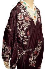 画像をギャラリービューアに読み込む, 雨コート 一部式 道中着衿 ブラウン 牡丹 花 Sサイズ すぐに着られるお仕立て上がり 洗えるポリエステル
