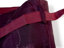 画像をギャラリービューアに読み込む, 雨コート 二部式 道中着衿 ワインレッド 蔦 Lサイズ すぐに着られるお仕立て上がり 持ち運びに便利なポーチ付き 洗えるポリエステル