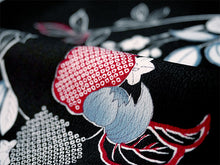 画像をギャラリービューアに読み込む, 洗える着物 袷 小紋 Lサイズ 仕立て上がり テイジン素材 単品 ブラック 木蓮 レディース 品よい縮緬地のお洒落な小紋