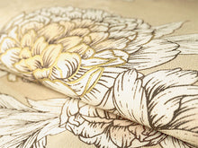 画像をギャラリービューアに読み込む, 洗える着物 袷 小紋 Lサイズ 仕立て上がり 単品 ベージュ 牡丹 レディース 品よい縮緬地のお洒落な小紋