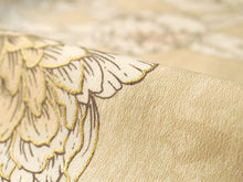 画像をギャラリービューアに読み込む, 洗える着物 袷 小紋 Lサイズ 仕立て上がり 単品 ベージュ 牡丹 レディース 品よい縮緬地のお洒落な小紋