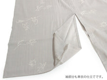 画像をギャラリービューアに読み込む, 東レ爽竹 洗える長襦袢 お仕立て上がり 万筋 ウォームグレー 鳥獣戯画 紗 夏用 自宅で洗濯OK サラッと快適 夏向け長襦袢