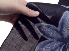 画像をギャラリービューアに読み込む, 浴衣 反物 知多木綿 お仕立て付き ネイビー 花 七宝 手染め 日本製 自分サイズにお誂え