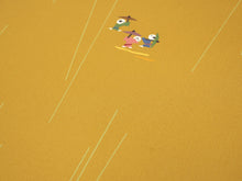 画像をギャラリービューアに読み込む, 【小紋 正絹 反物】着物 反物のみ 辛子地笠唐子柄【送料無料】【hzふい】