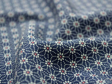 画像をギャラリービューアに読み込む, 【小紋 正絹 反物】着物 反物のみ 藍色地麻の葉繋ぎ小花柄【送料無料】【hzくお】