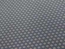 画像をギャラリービューアに読み込む, 【小紋 正絹 反物】着物 反物のみ 藍色地麻の葉繋ぎ小花柄【送料無料】【hzくお】