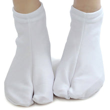 画像をギャラリービューアに読み込む, ストレッチ足袋 2足セット 白 口ゴムタイプ こはぜ無し 足袋 ストレッチ 足袋ソックス 足袋カバー フリーサイズ 22.0〜24.0cm対応 和装 和服 着物 女性 レディース 着付け小物 和装小物 ゆうパケット発送可能