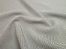 画像をギャラリービューアに読み込む, 着物 反物 仕立て付き 東レシルック 江戸小紋 薄黄緑 グレー 袷 単衣 東レ シルック着物 エルミテ 洗える着物 反物 ポリエステル シルック小紋 着物 コート 羽織 和装 和服 送料無料 SLくわ58