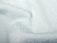 画像をギャラリービューアに読み込む, 東レシルック色無地 着物 反物 淡水色 淡ブルー色 フルオーダー お仕立て付き 紋意匠 四季の花草 柄地紋 女性 レディース 洗える着物 袷 単衣 きもの 和装 和服 羽織 コート【No.606】