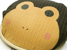 画像をギャラリービューアに読み込む, 【がま口バッグ 正絹 チェーン付き こげ茶地カエル柄 5寸サイズ】 日本製 ガマ口バック シンプル がま口ポーチ カバン 鞄