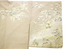 画像をギャラリービューアに読み込む, 訪問着 セット 正絹 仕立て上がり 4点セット フリーサイズ グレーベージュ地松に藤 訪問着 袋帯 帯揚げ帯締め お仕立て上がり高級着物 販売 購入 卒業式 結婚式 七五三 など フォーマル 礼装 和装 和服 着物 レディース 女性