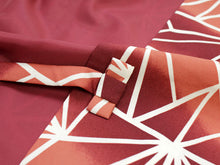 画像をギャラリービューアに読み込む, 【着物 オリジナル 洗える道中着コート】朱赤地麻の葉柄 M/L 女性 女物 レディース 道中着衿 羽織もの 和服 コート 紐 着物 きもの 和装 仕立て上がり 【送料無料】